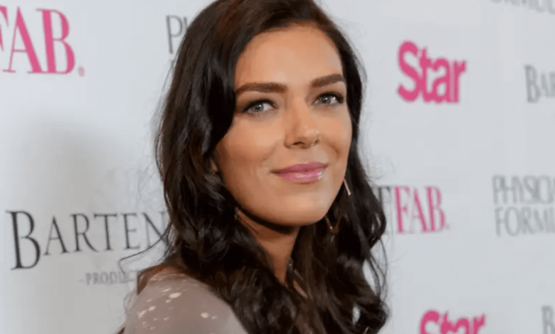 Adrianne Curry Net Worth